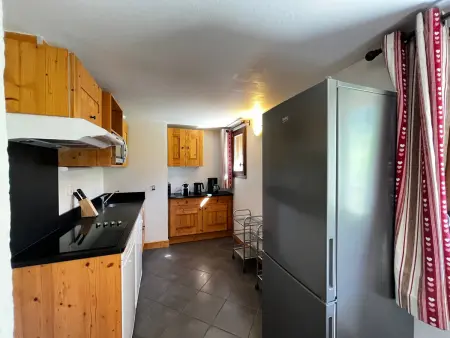 Appart spacieux 8 pers, ski aux pieds, parking, wifi inclus - Photo 2