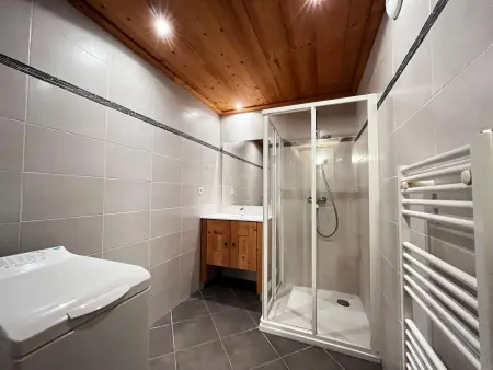 Appart spacieux 8 pers, ski aux pieds, parking, wifi inclus - Photo 8