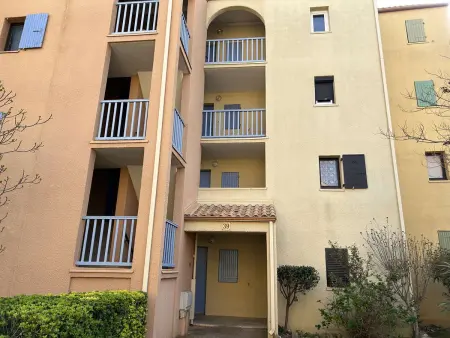 Charmant T2 avec Balcon et Parking à 800m de la Plage - St Pierre la Mer - Photo 14