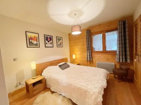 Appartement T3 avec balcon et grande terrasse, proche centre et ski-bus, parking inclus - Photo 3