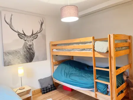 Appartement T3 avec balcon et grande terrasse, proche centre et ski-bus, parking inclus - Photo 5