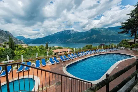 Residence Oasi, Limone sul Garda-bilo, Appartement à Limone avec balcon ou terrasse - Photo 2
