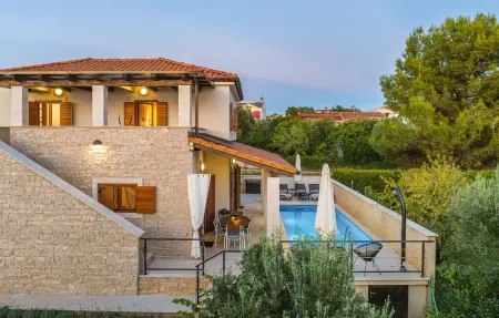 Maison 6 personnes à Peroj - Photo 10