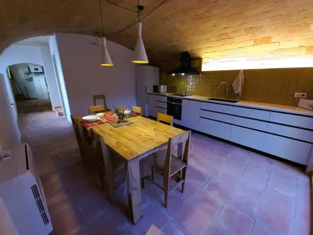 Maison rénovée pour 6 pers., piscine, cheminée, wifi, A/C, au cœur de Ventalló - Photo 6