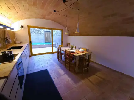 Maison rénovée pour 6 pers., piscine, cheminée, wifi, A/C, au cœur de Ventalló - Photo 12