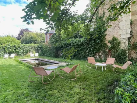 Maison historique au cœur de Nogent-le-Rotrou, 6 chambres, piscine chauffée, idéal pour familles et amis - Photo 3