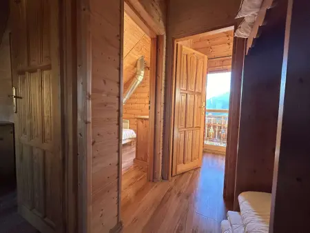 Superbe chalet pour 8 pers. près pistes et commerces, cheminée, terrasse, piscine, navette, ménage inclus - Photo 22