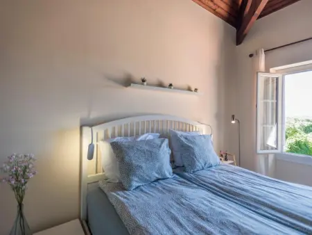 La Maison sur la Colline, Maison moderne et soignée avec piscine privée - Photo 17