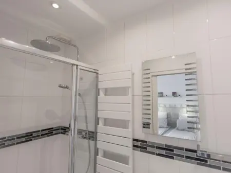 La Maison sur la Colline, Maison moderne et soignée avec piscine privée - Photo 20