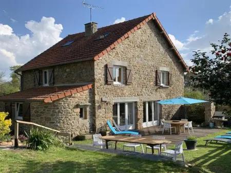 Maison Familiale Spacieuse avec Jardin à Jullouville - Photo 19