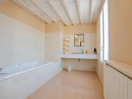 Maison familiale au bord du lac avec piscine, véranda climatisée et jardin fleuri - Photo 20