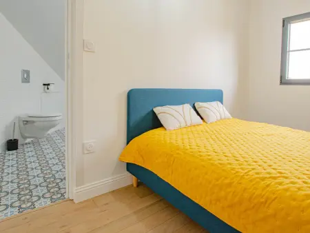 Maison de charme avec piscine chauffée, jardin méditerranéen et équipements complets - Photo 19