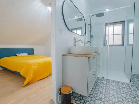 Maison de charme avec piscine chauffée, jardin méditerranéen et équipements complets - Photo 24