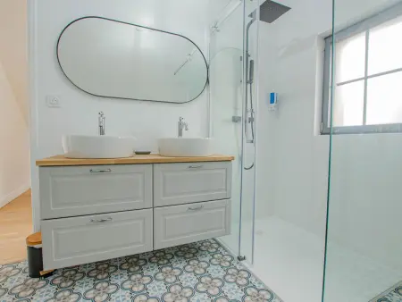 Maison de charme avec piscine chauffée, jardin méditerranéen et équipements complets - Photo 25