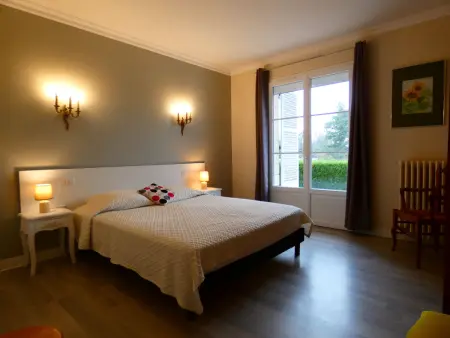Maison en pierre rénovée, 3 chambres, jardin clos, équipée, calme et proche étang à Senonches - Photo 12