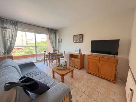 Appartement 2 pièces proche plage avec garage, Fréjus - Photo 1