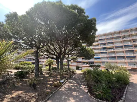 Appartement 2 pièces proche plage avec garage, Fréjus - Photo 11