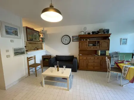Appartement RDC à Port Camargue - 6 Couchages, Accès Direct Plage, Parking, Jardin - Photo 8