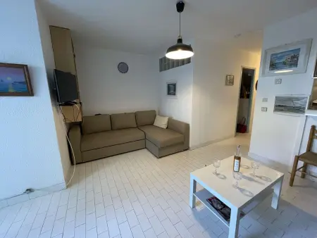Appartement RDC à Port Camargue - 6 Couchages, Accès Direct Plage, Parking, Jardin - Photo 9