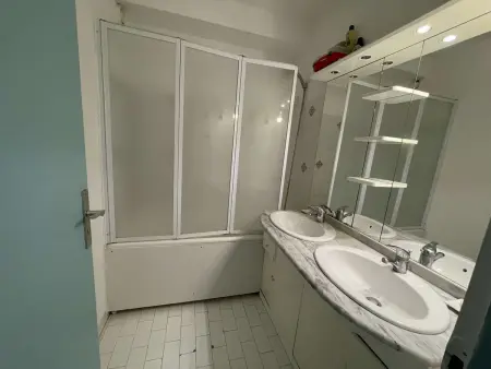 Appartement RDC à Port Camargue - 6 Couchages, Accès Direct Plage, Parking, Jardin - Photo 15