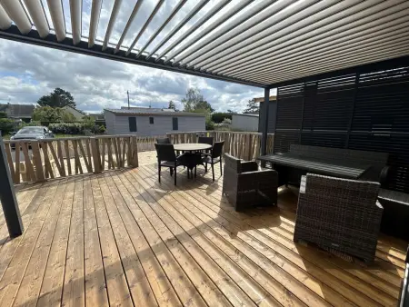 Chalet standing avec piscine chauffée, 4 couchages, proche plage et commerces, WIFI inclus - Photo 1