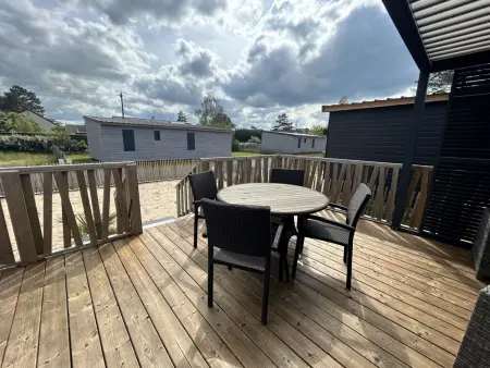 Chalet standing avec piscine chauffée, 4 couchages, proche plage et commerces, WIFI inclus - Photo 2