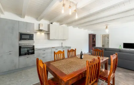 Villa Rosa Kringa, Maison 8 personnes à Tinjan - Photo 3