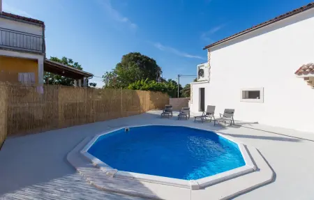 Villa Rosa Kringa, Maison 8 personnes à Tinjan - Photo 11