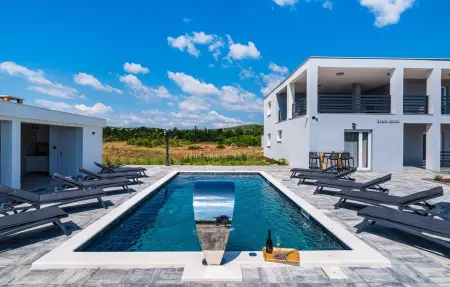 Villa JaNi, Maison 10 personnes à Zadar - Photo 6