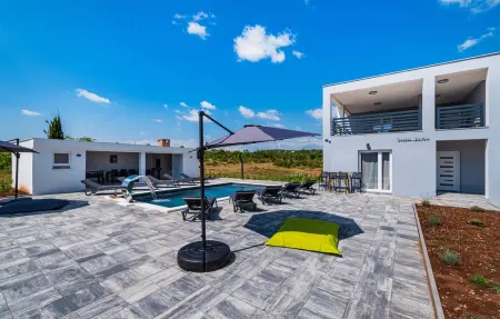 Villa JaNi, Maison 10 personnes à Zadar - Photo 12