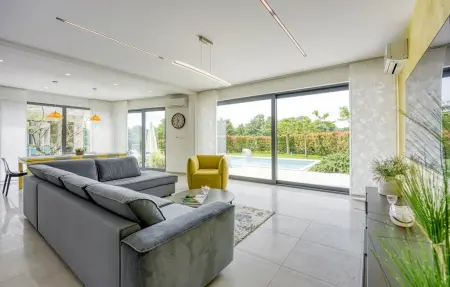 Villa Speranza, Maison 8 personnes à Tinjan - Photo 3