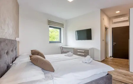 Villa Speranza, Maison 8 personnes à Tinjan - Photo 31