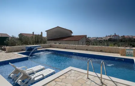Villa Kalista Istriana, Maison 10 personnes à Pula - Photo 2