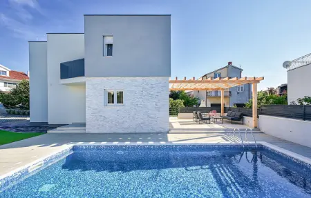 Villa Lumaka Sun, Maison 8 personnes à Sibenik - Photo 7