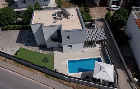 Villa Lumaka Sun, Maison 8 personnes à Sibenik - Photo 10