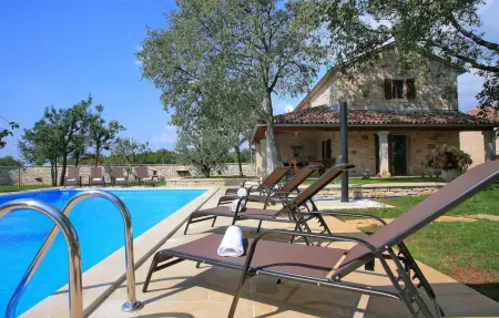 Villa Stancija Salamon, Maison 8 personnes à Svetvincenat - Photo 2
