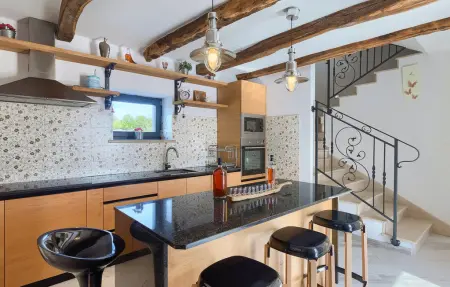 Villa Simeanna, Maison 17 personnes à Tinjan - Photo 2