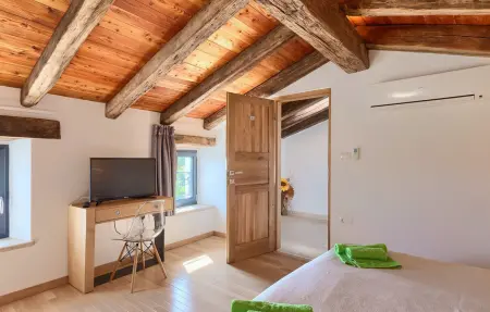 Villa Simeanna, Maison 17 personnes à Tinjan - Photo 47