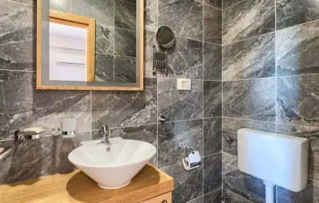 Villa Simeanna, Maison 17 personnes à Tinjan - Photo 56