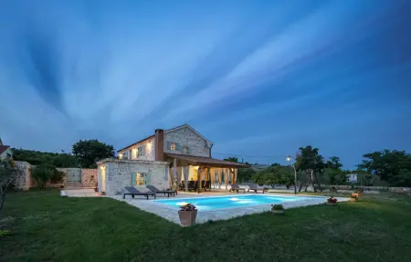Villa Jerolim, Maison 8 personnes à Posedarje - Photo 12