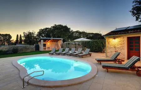 Villa Moncalvo, Maison 10 personnes à Rovinj - Photo 2