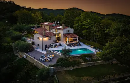 Villa Boshka, Maison 6 personnes à Gracisce - Photo 13