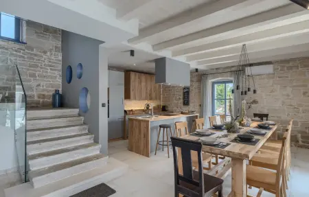 Villa Pi, Maison 10 personnes à Tinjan - Photo 1