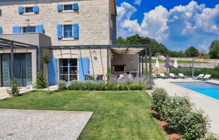 Villa Pi, Maison 10 personnes à Tinjan - Photo 6