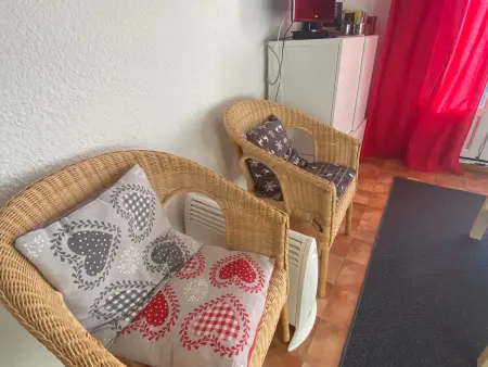 Charmant Appartement 3 Pièces avec Balcon au Cœur de Villard-de-Lans - Photo 2