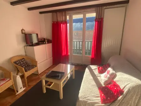 Charmant Appartement 3 Pièces avec Balcon au Cœur de Villard-de-Lans - Photo 3