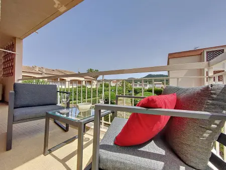 Appartement lumineux près de la plage des Lecques avec wifi et climatisation - Photo 3