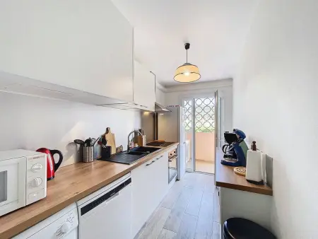 Appartement lumineux près de la plage des Lecques avec wifi et climatisation - Photo 8