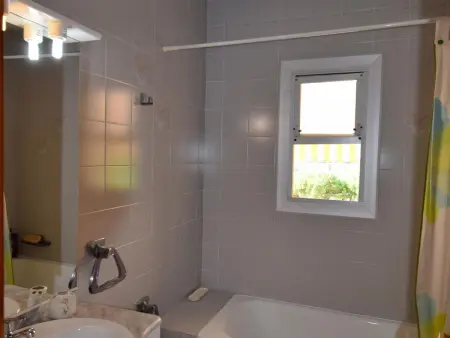 Appartement Voramar à S'Agaró avec Piscine, Tennis, et Wifi, à 700m de la Plage - Photo 19