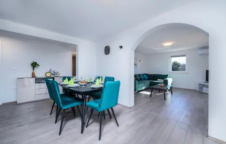 Appartement 5 personnes à Koromacno - Photo 4